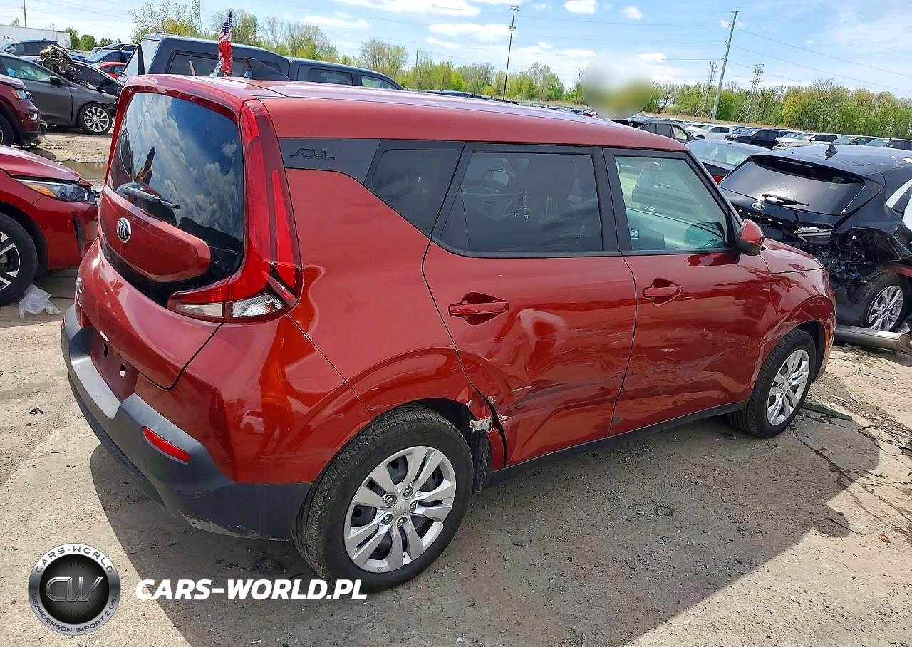 2021 Kia Soul VIN:KNDJ23AU4M7754114 - 3