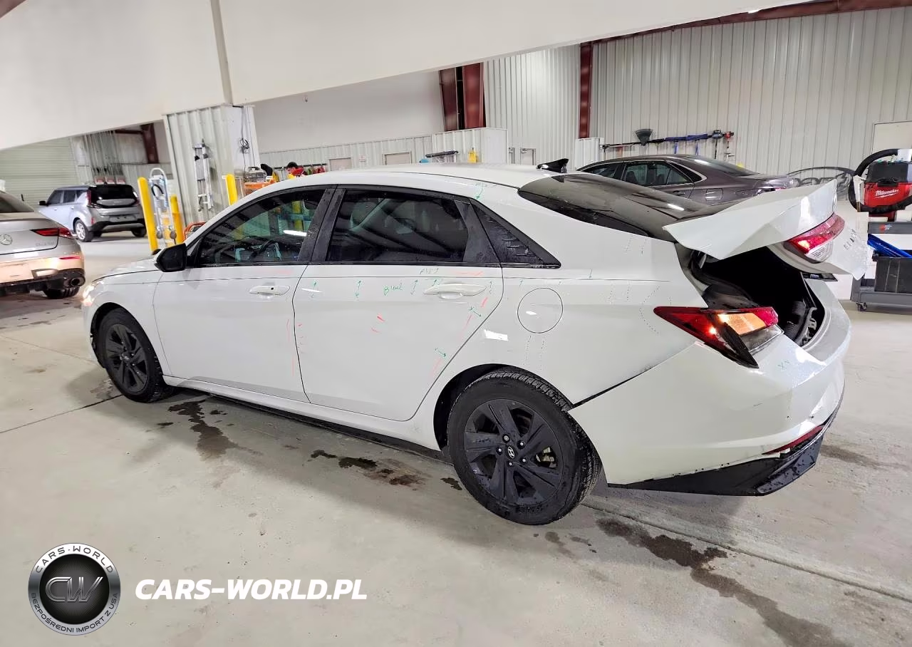 2021 Hyundai Elantra Sel VIN:5NPLS4AG7MH011113 - 2