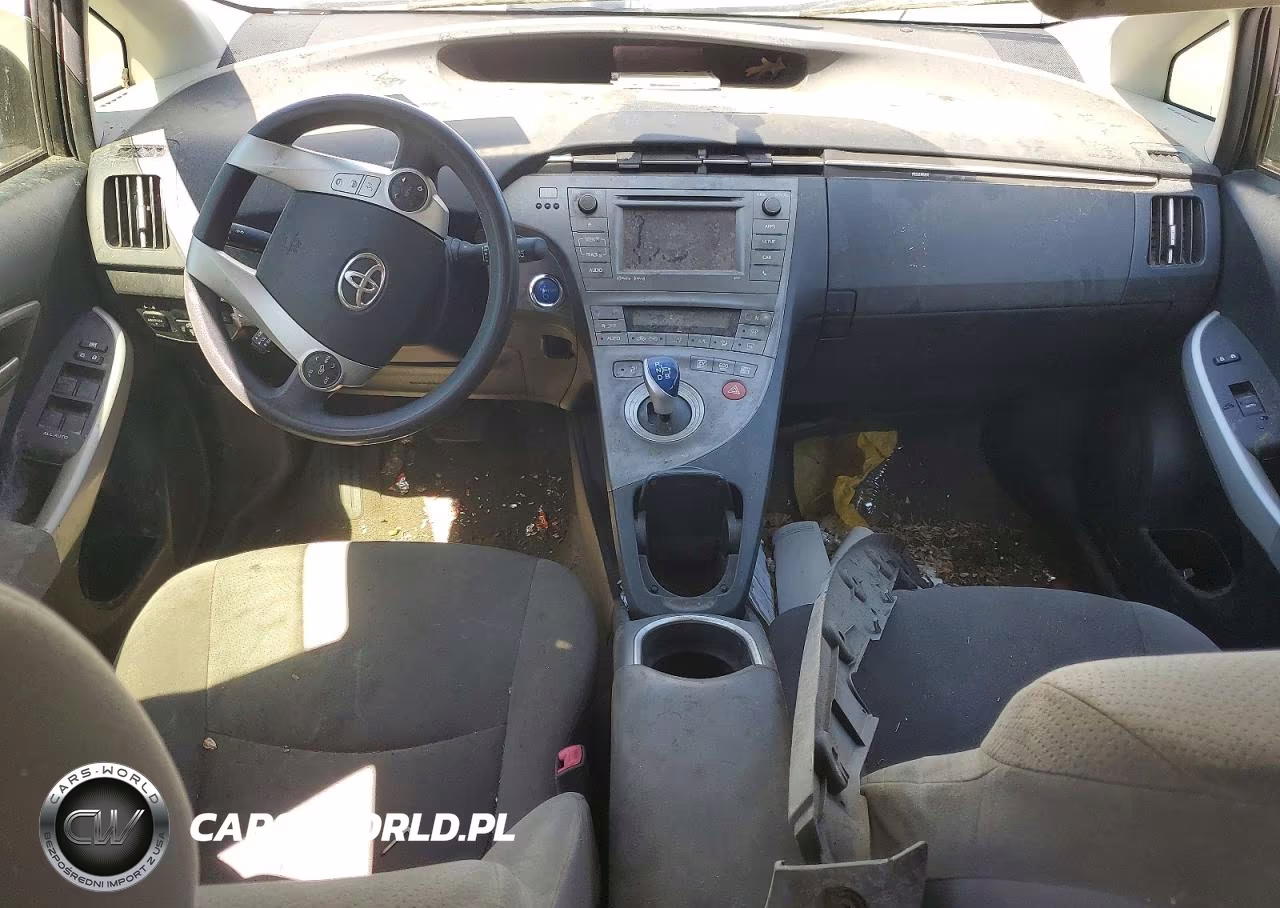 2012 Toyota Prius Three VIN:JTDKN3DU5C1597945 - 8