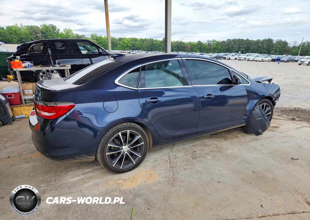2016 Buick Verano Sport Touring VIN:1G4PW5SKXG4135462 - 3