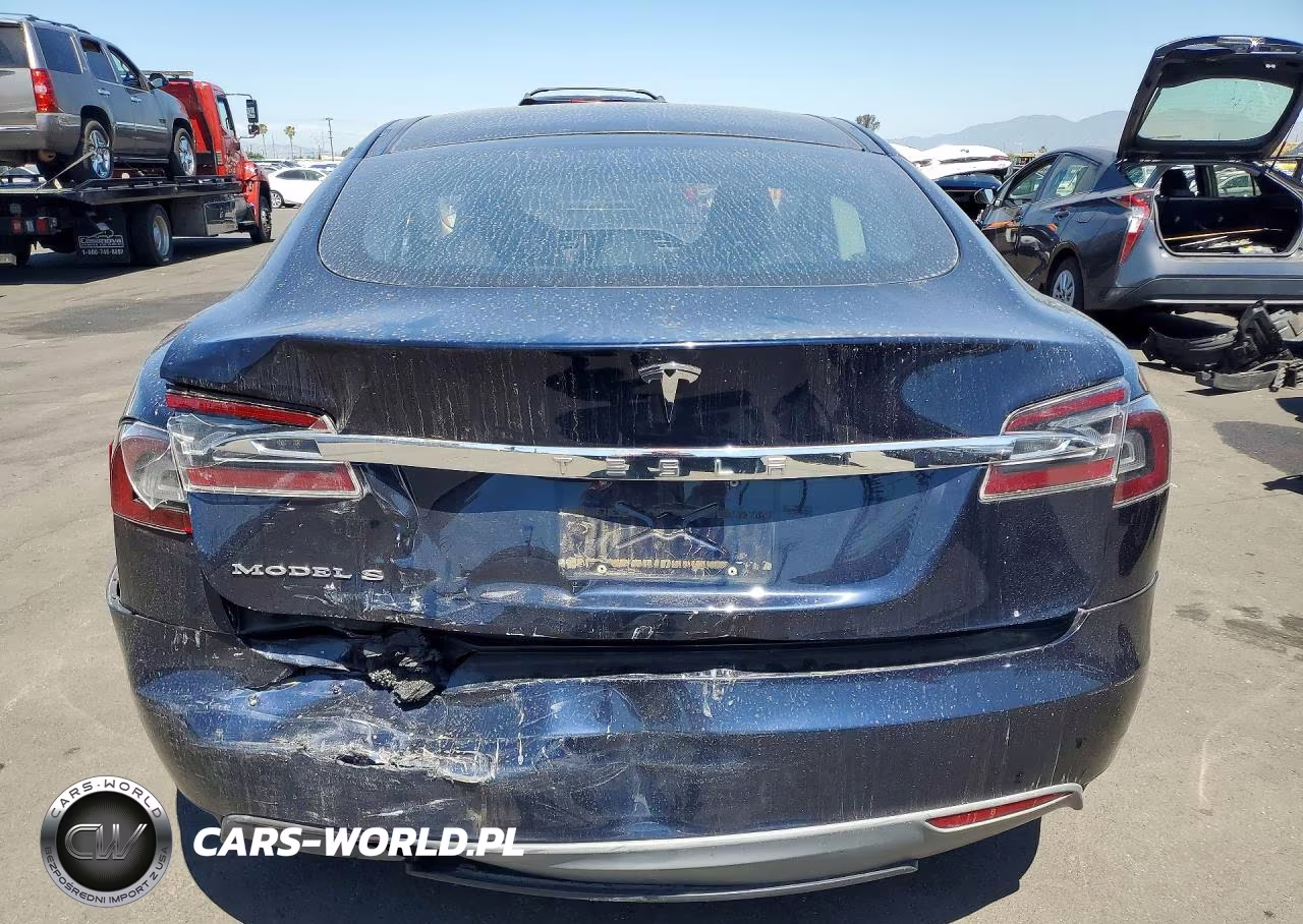 2013 Tesla Model S VIN:5YJSA1AG9DFP04681 - 6