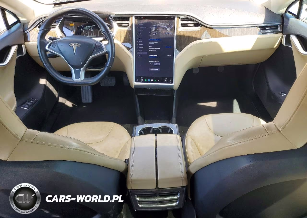 2013 Tesla Model S VIN:5YJSA1AG9DFP04681 - 8