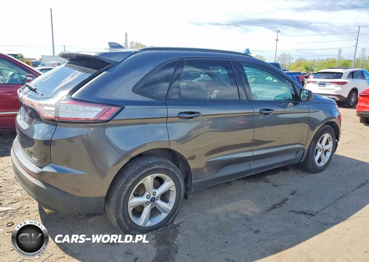 2016 Ford Edge Se VIN:2FMPK4G90GBB69735 - 3