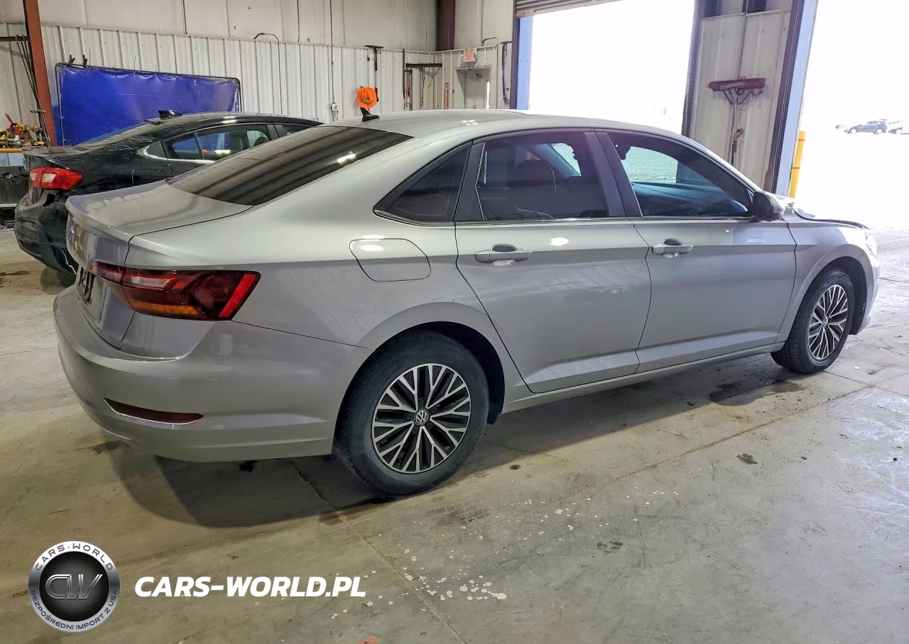 2019 Volkswagen Jetta S VIN:3VWC57BU5KM186297 - 3