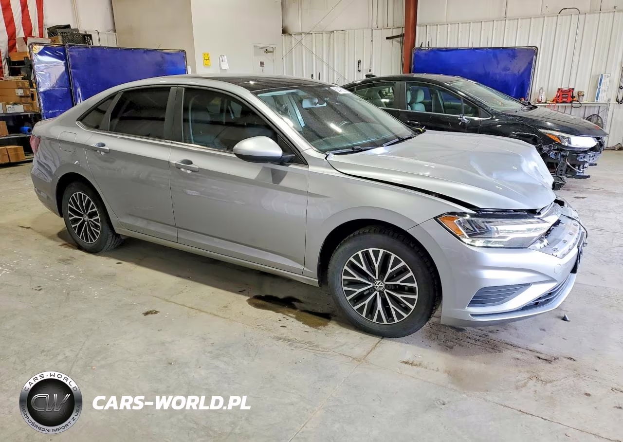 2019 Volkswagen Jetta S VIN:3VWC57BU5KM186297 - 4