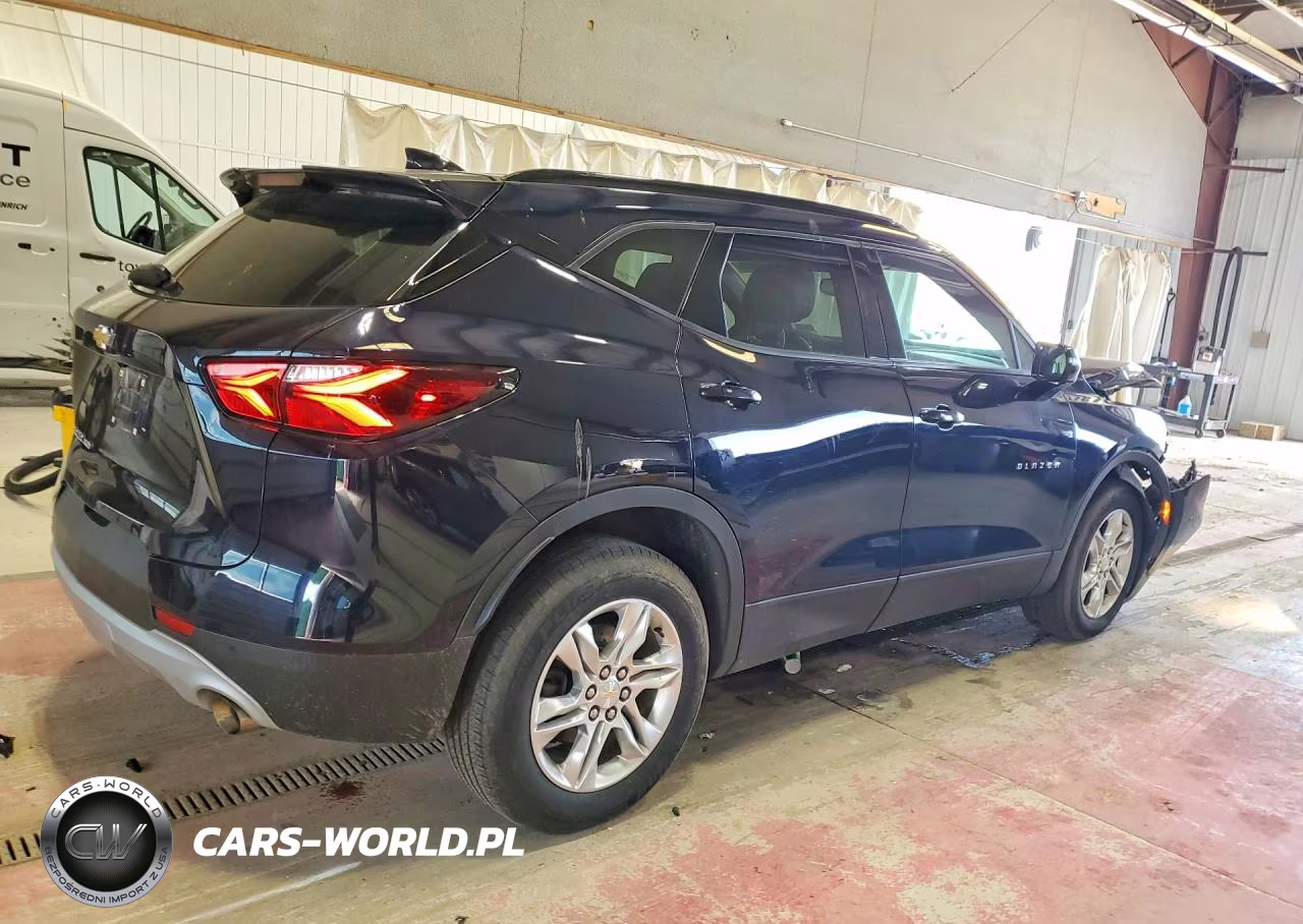 2021 Chevrolet Blazer 2Lt VIN:3GNKBHR43MS535742 - 3