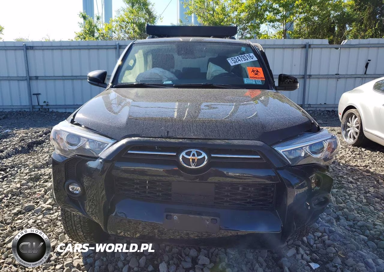 2024 Toyota 4Runner Sr5 VIN:JTEMU5JRXR6300389 - 5