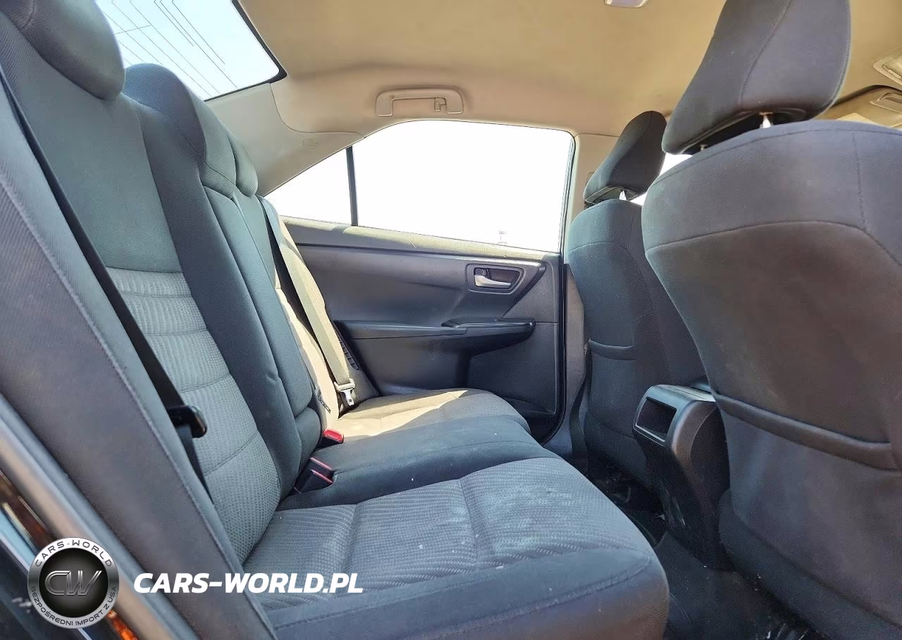 2017 Toyota Camry Hybrid Le VIN:4T1BD1FKXHU220452 - 10