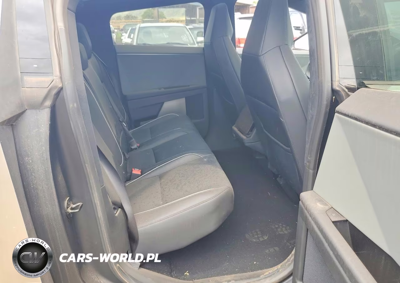 2024 Tesla Cybertruck All-Wheel Drive VIN:7G2CEHED8RA049481 - 10