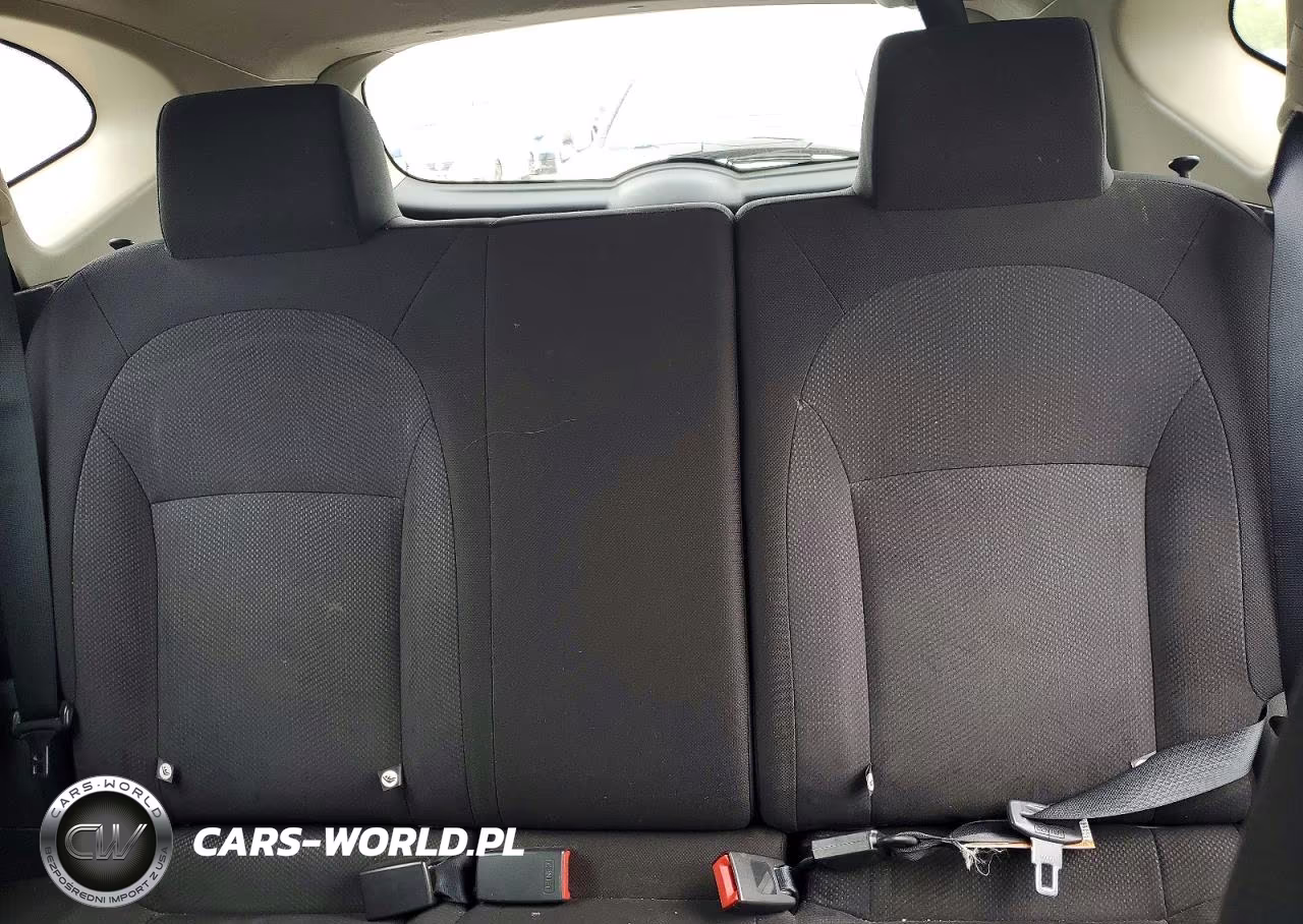 2015 Nissan Rogue Select S VIN:JN8AS5MT3FW156365 - 10