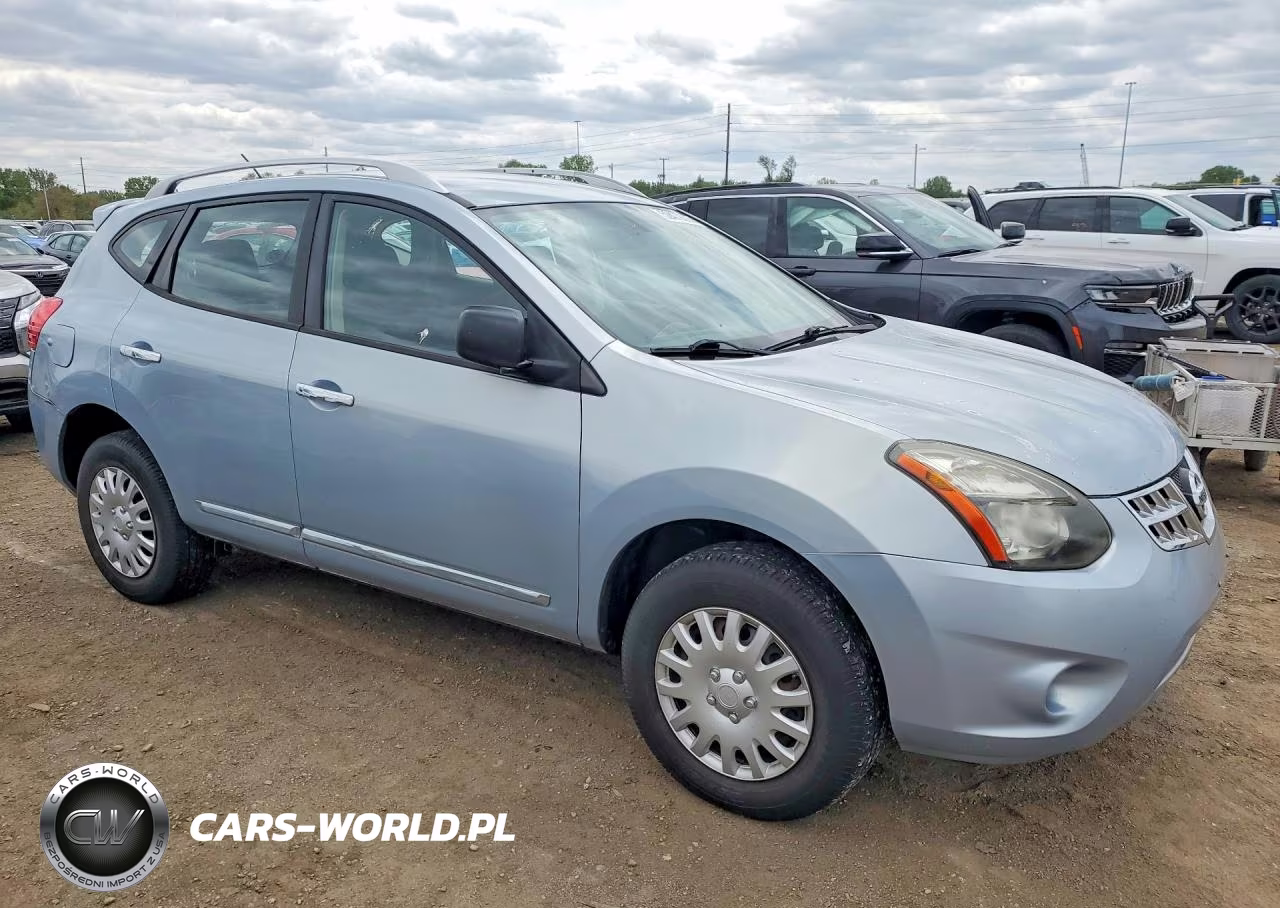 2015 Nissan Rogue Select S VIN:JN8AS5MT3FW156365 - 4