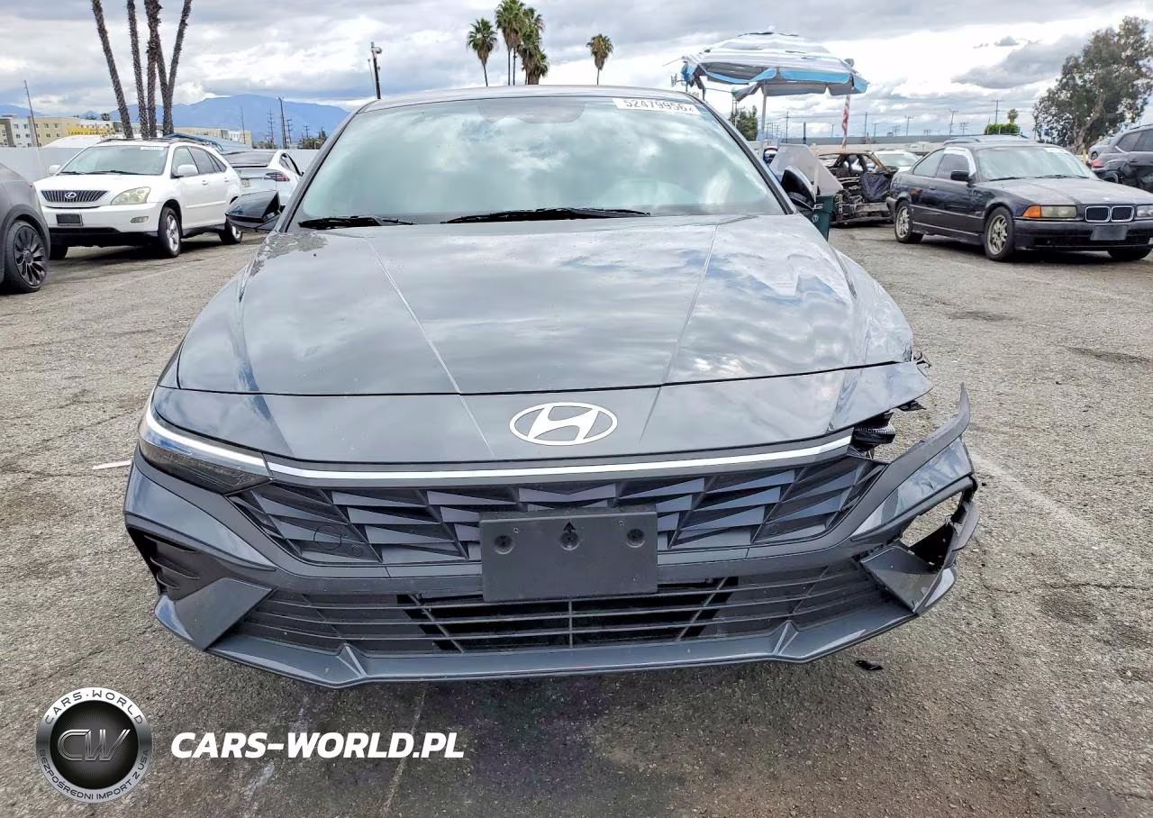 2026 Hyundai Elantra Sel Sport VIN:KMHLM4DG5TU099214 - 5