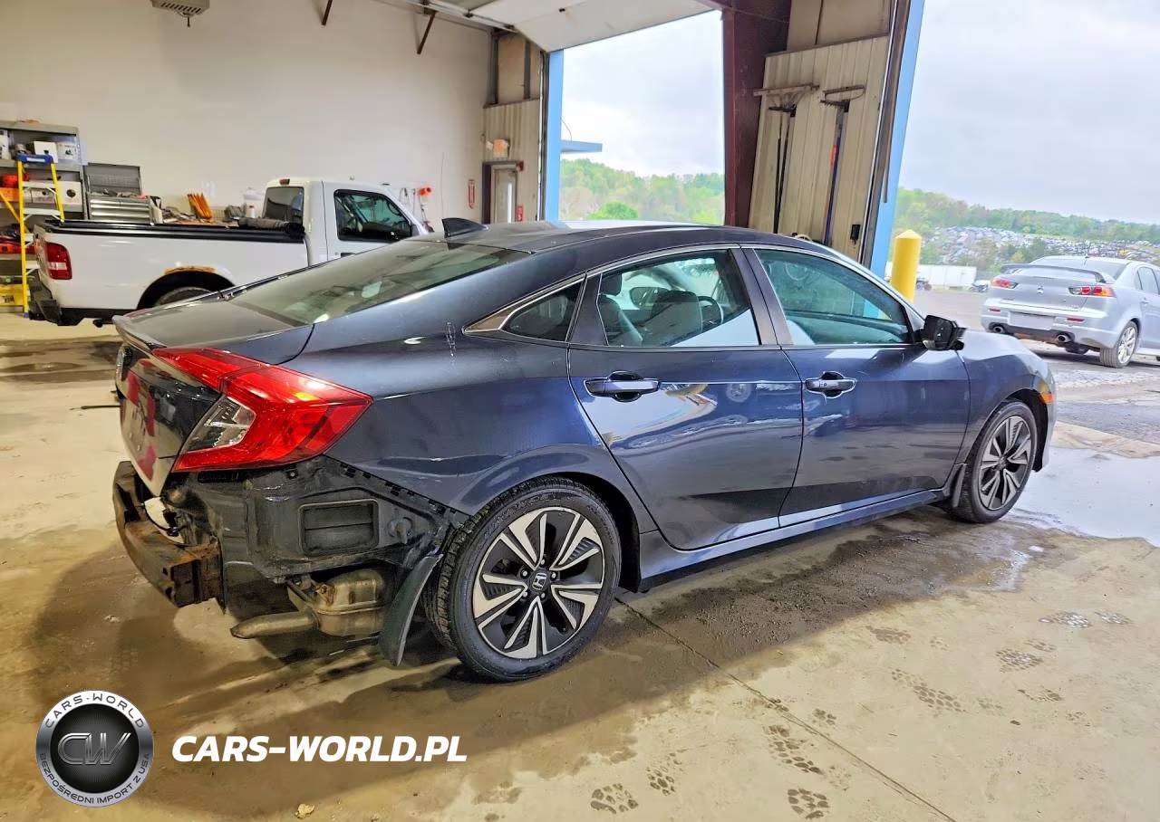 2017 Honda Civic VIN:19XFC1F70HE201931 - 3