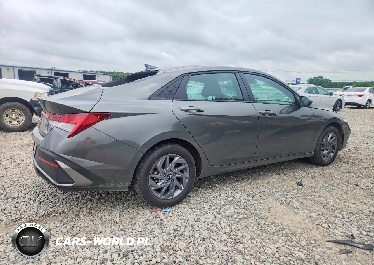 2025 Hyundai Elantra Hybrid Blue VIN:KMHLM4DJ4SU143486 - 3