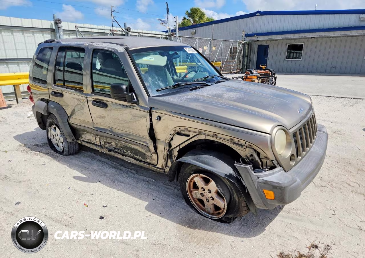2007 Jeep Liberty Sport VIN:1J4GK48K97W651165 - 4
