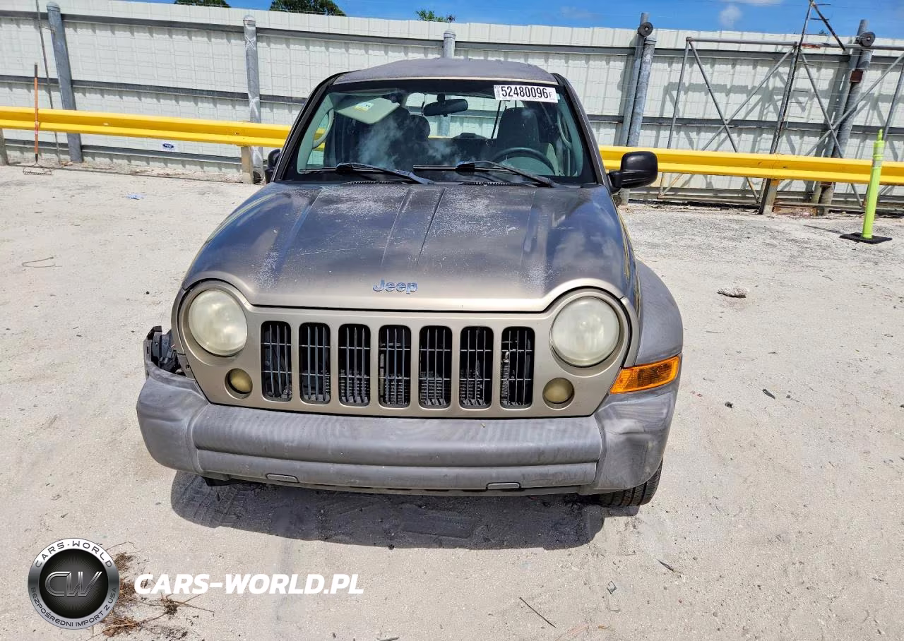 2007 Jeep Liberty Sport VIN:1J4GK48K97W651165 - 5