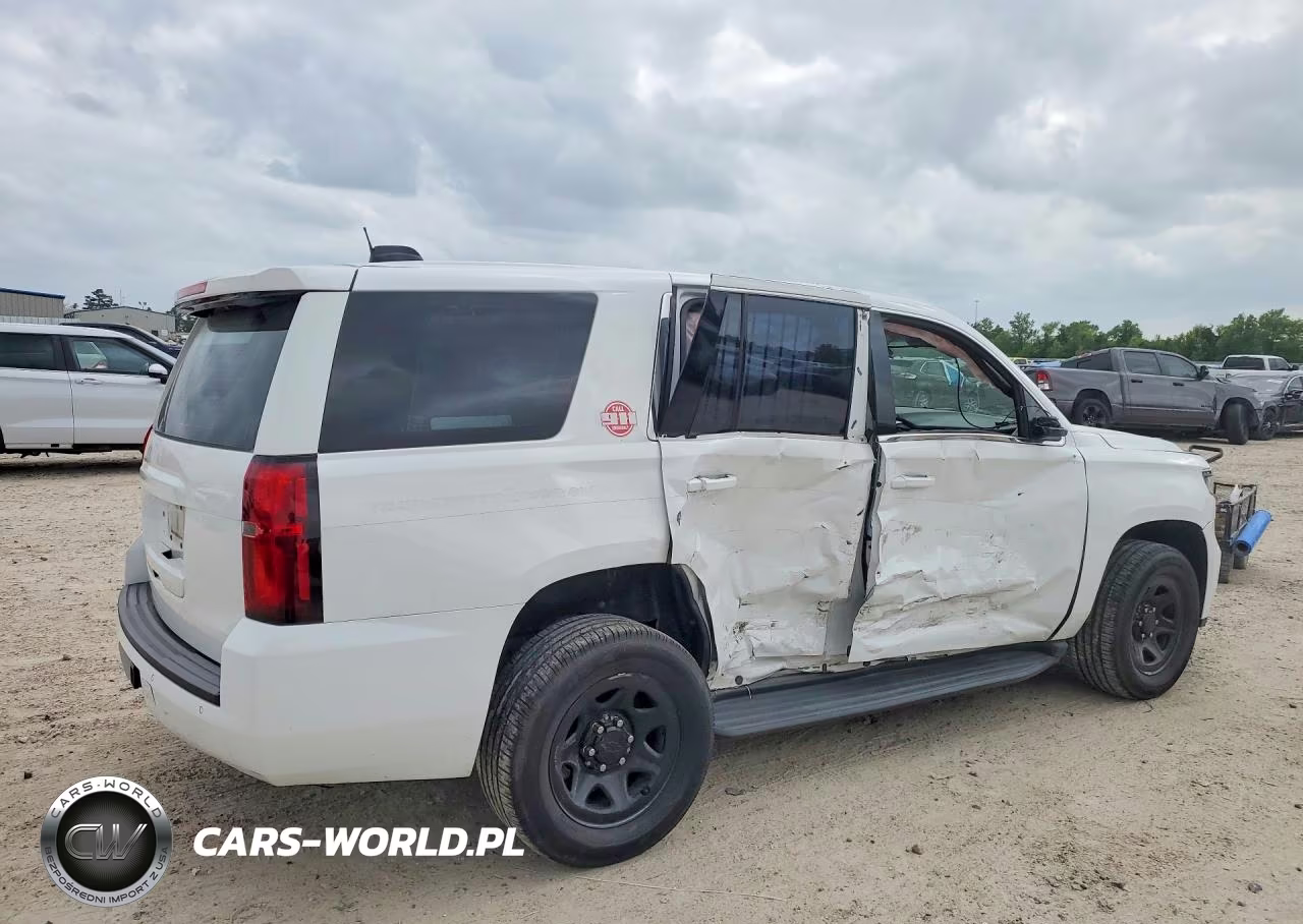 2018 Chevrolet Tahoe VIN:1GNLCDEC4JR146677 - 3