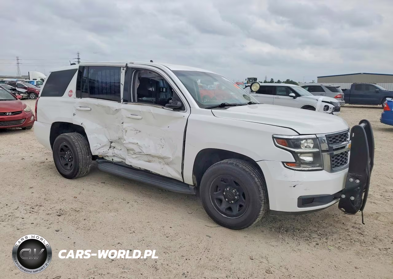 2018 Chevrolet Tahoe VIN:1GNLCDEC4JR146677 - 4