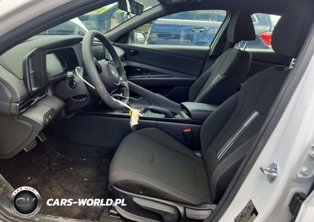 2025 Hyundai Elantra Sel Sport VIN:KMHLM4DG5SU023944 - 7