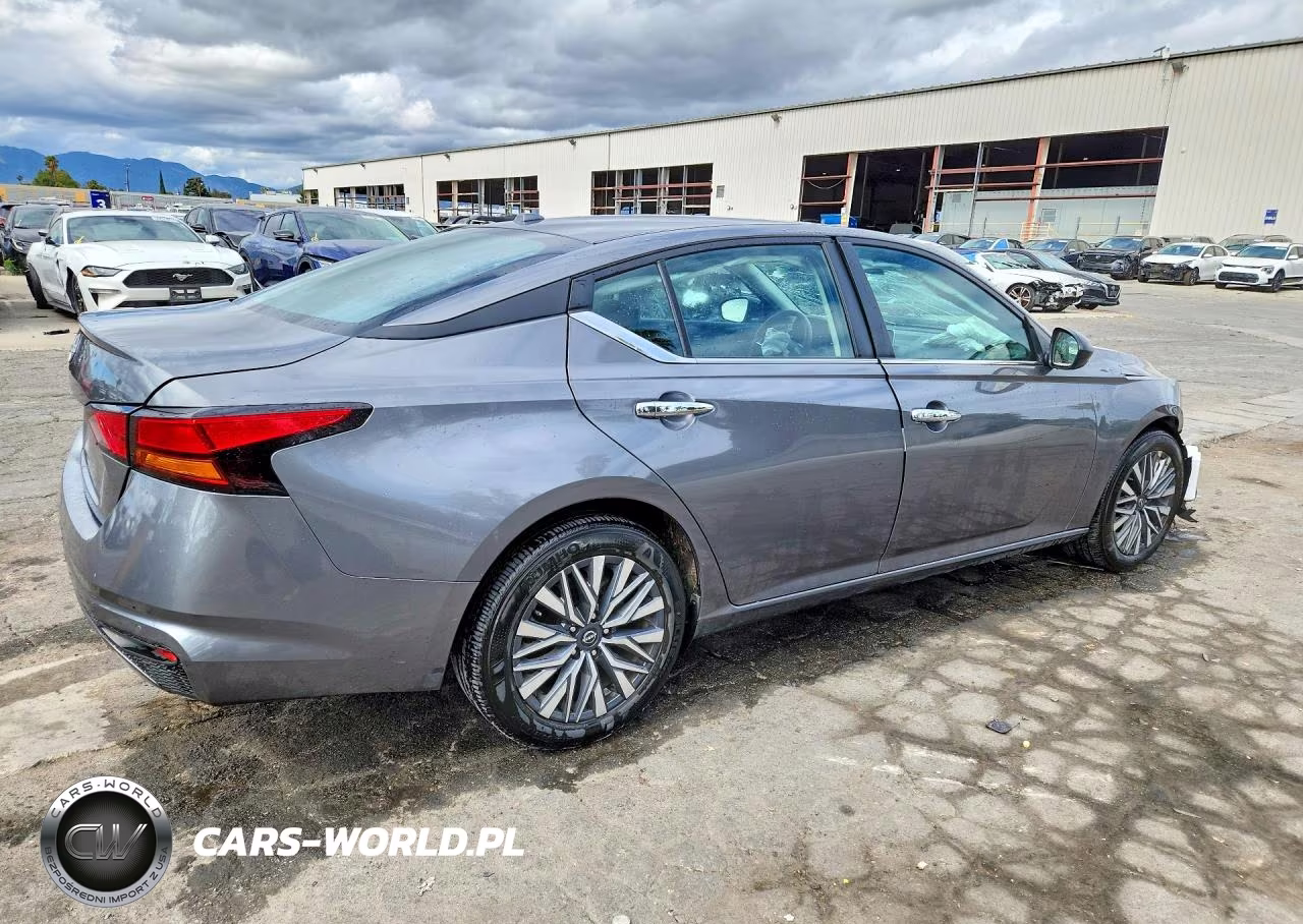 2025 Nissan Altima Sv VIN:1N4BL4DV5SN349616 - 3