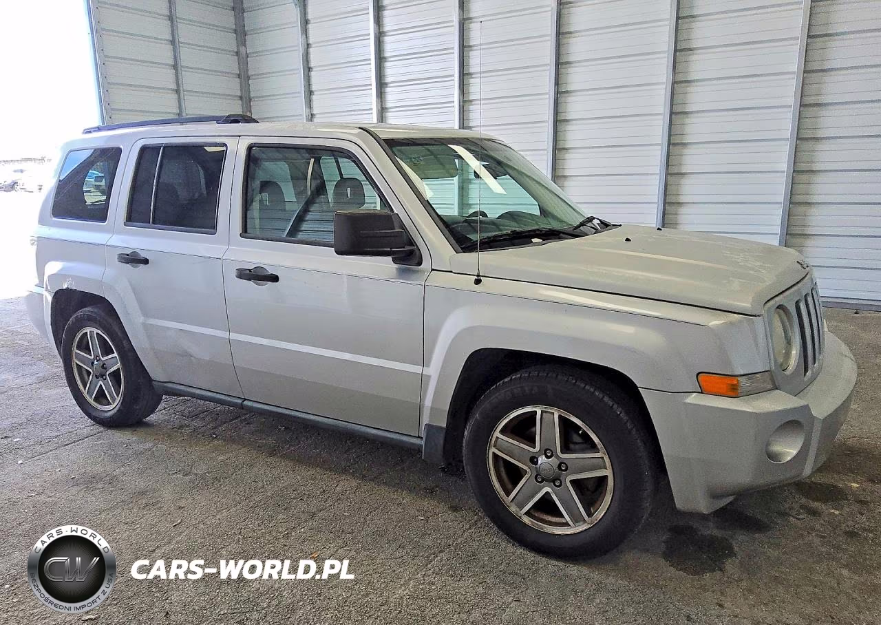 2009 Jeep Patriot Sport VIN:1J4FF28BX9D152443 - 4