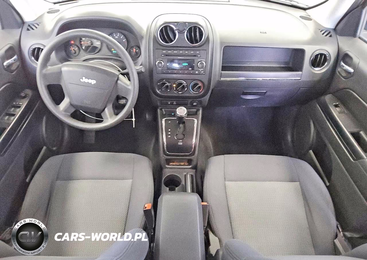 2009 Jeep Patriot Sport VIN:1J4FF28BX9D152443 - 8