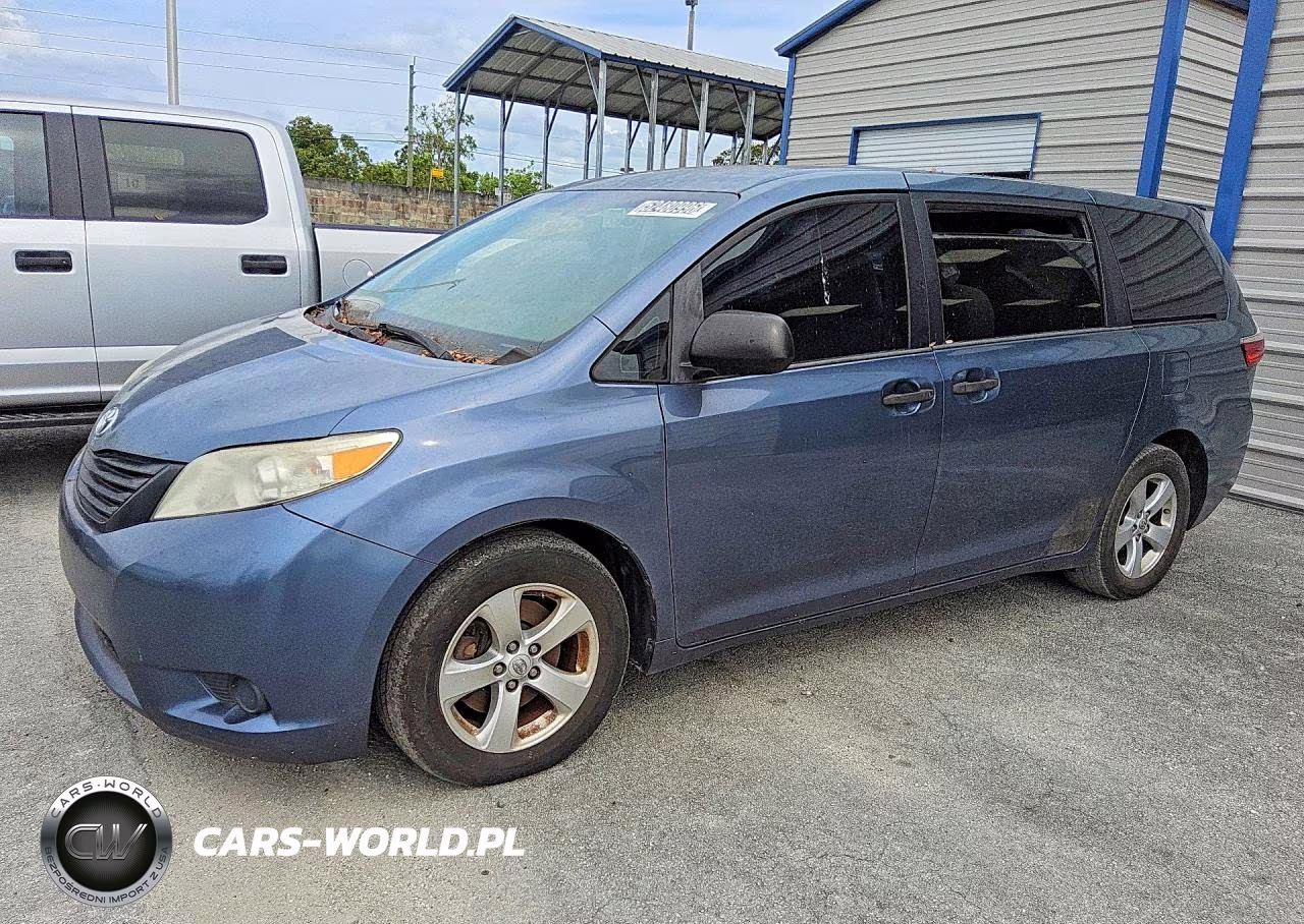 2016 Toyota Sienna L 7-Passenger