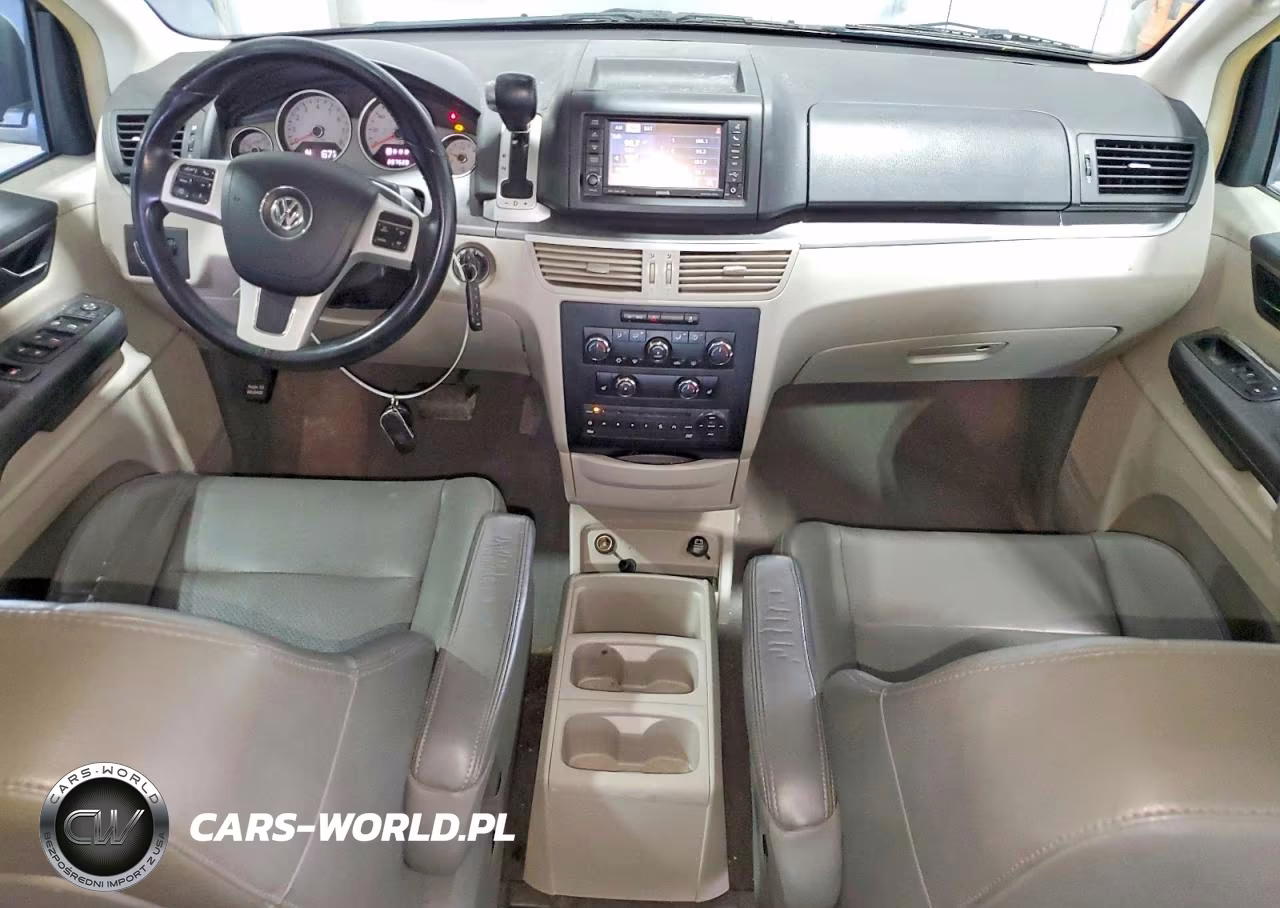 2013 Volkswagen Routan Se VIN:2C4RVABG1DR725532 - 8