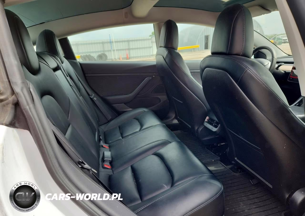 2020 Tesla Model 3 VIN:5YJ3E1EA5LF633394 - 10
