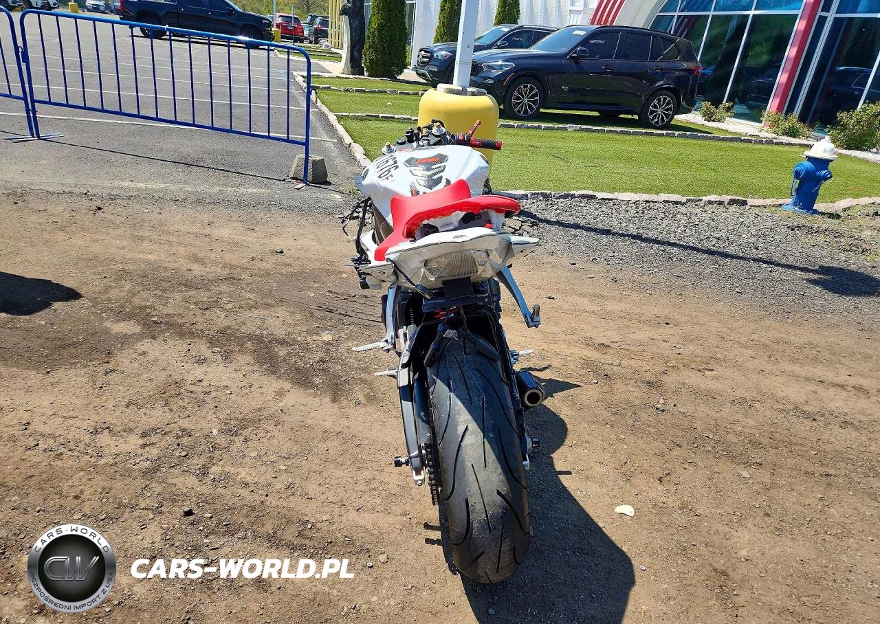 2010 Yamaha Yzfr6 VIN:JYARJ16E2AA020738 - 4