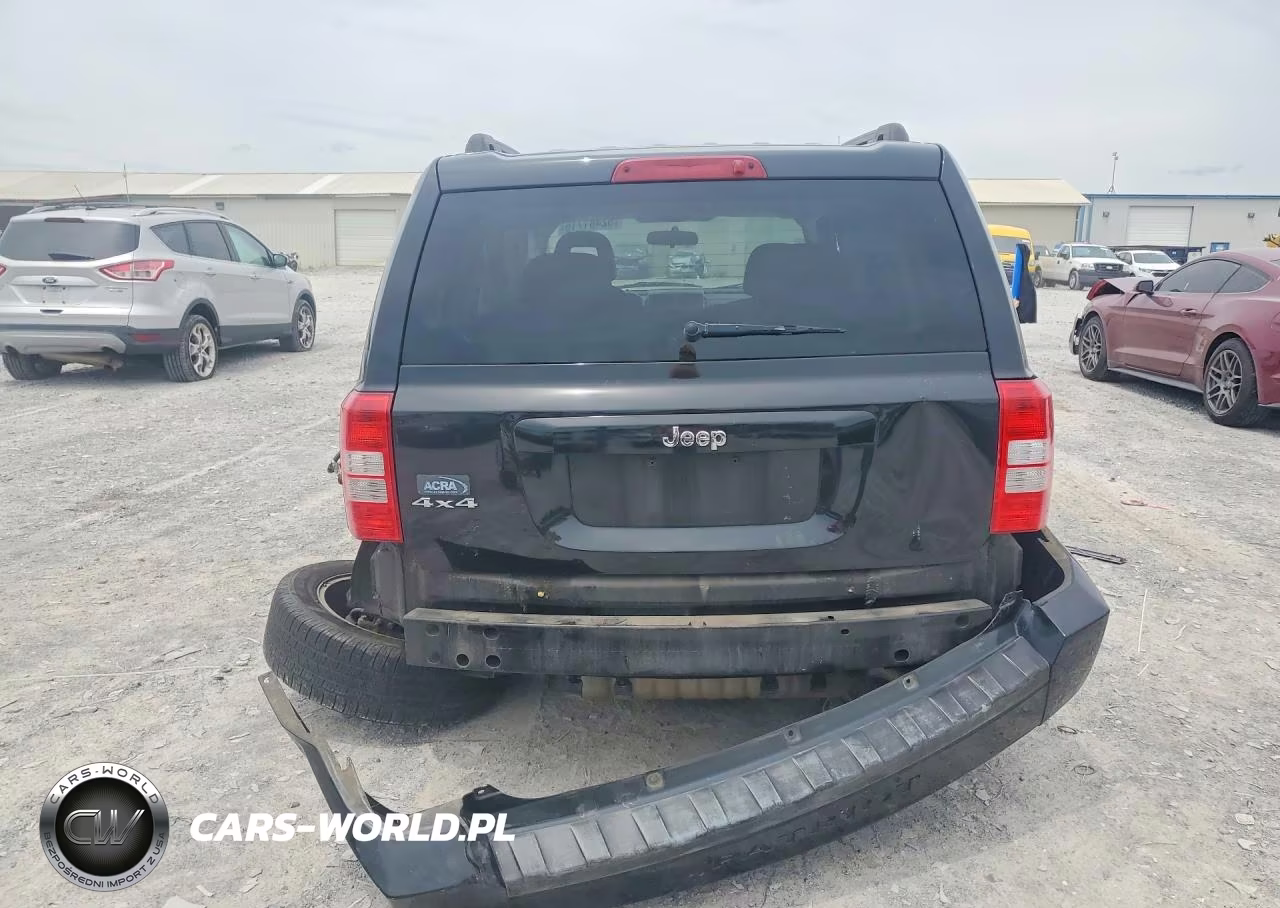 2008 Jeep Patriot Sport VIN:1J8FF28W98D636717 - 6