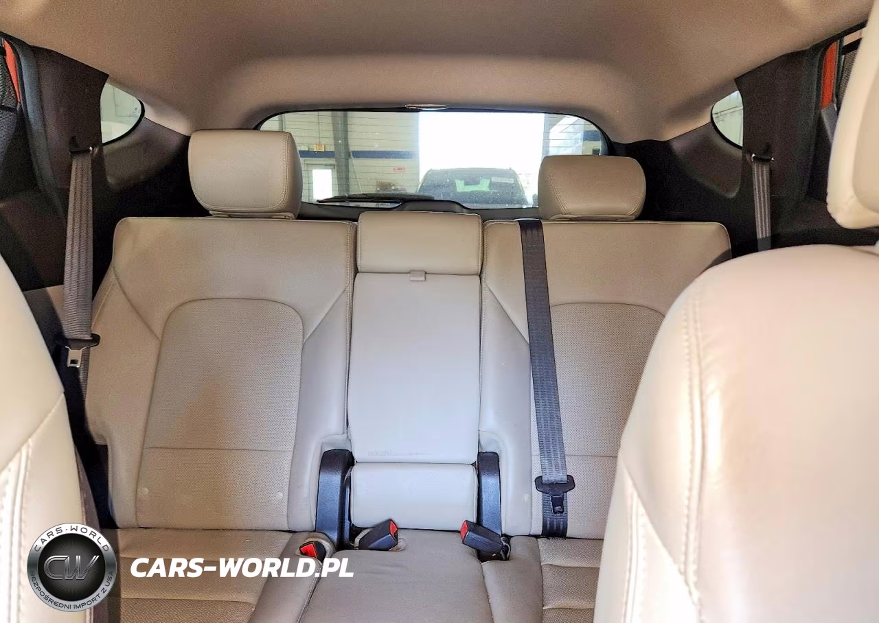 2017 Hyundai Santa Fe Sport 2.4L VIN:5XYZUDLB1HG460211 - 10
