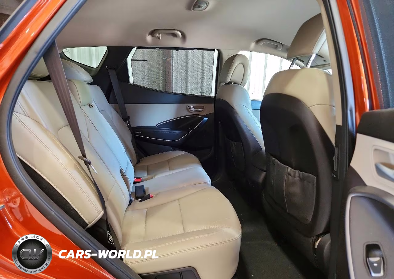 2017 Hyundai Santa Fe Sport 2.4L VIN:5XYZUDLB1HG460211 - 11