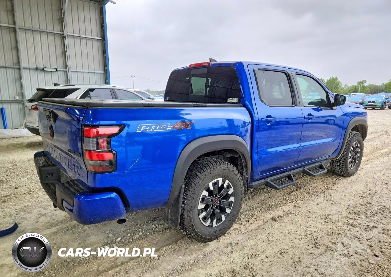 2024 Nissan Frontier Pro-4X VIN:1N6ED1EK2RN620095 - 3