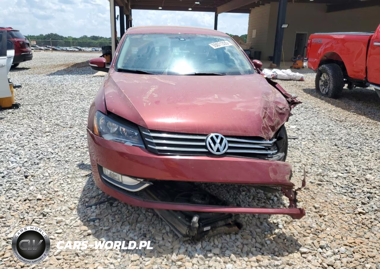 2015 Volkswagen Passat S VIN:1VWAS7A31FC117929 - 5