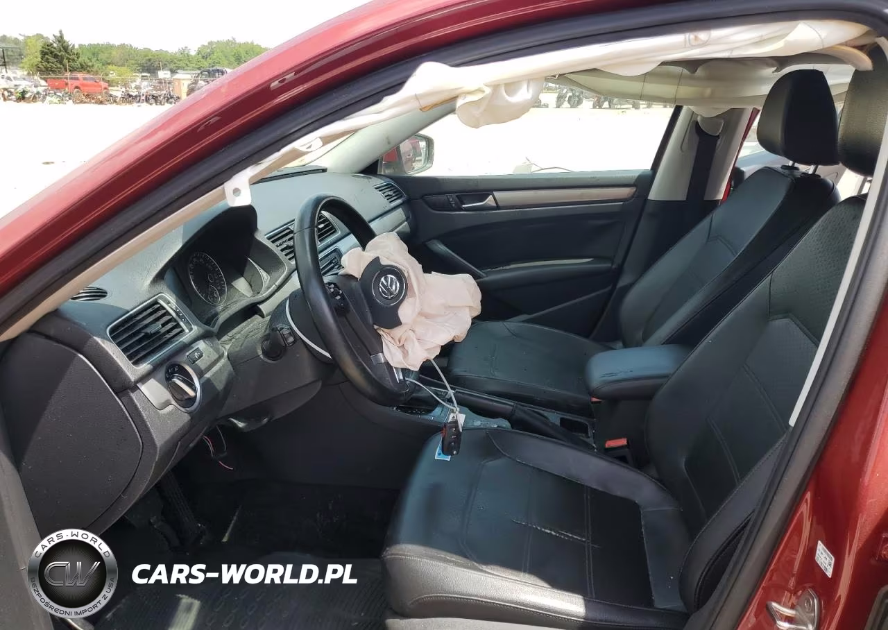 2015 Volkswagen Passat S VIN:1VWAS7A31FC117929 - 7