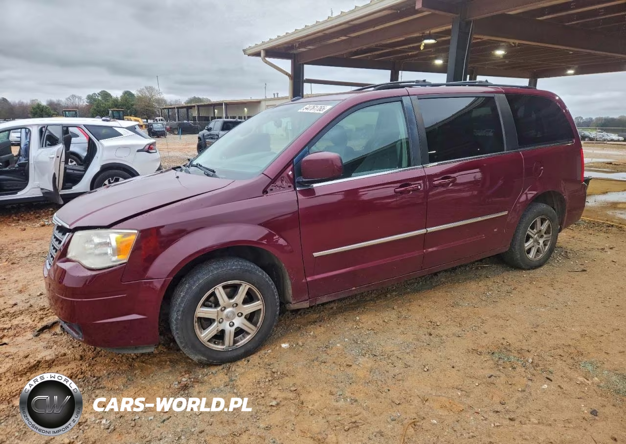 2009 Chrysler Town & Country Touring