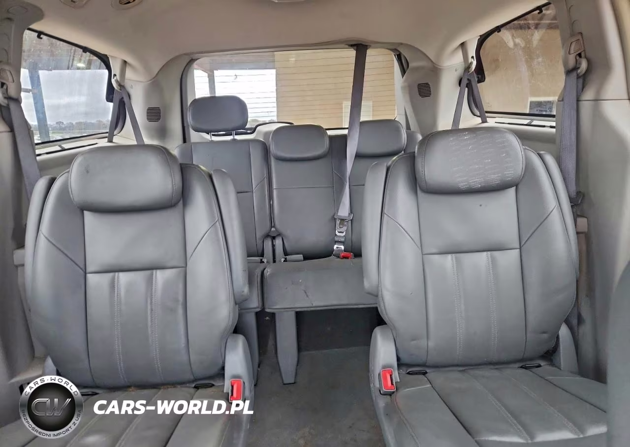 2009 Chrysler Town & Country Touring VIN:2A8HR54129R510323 - 10