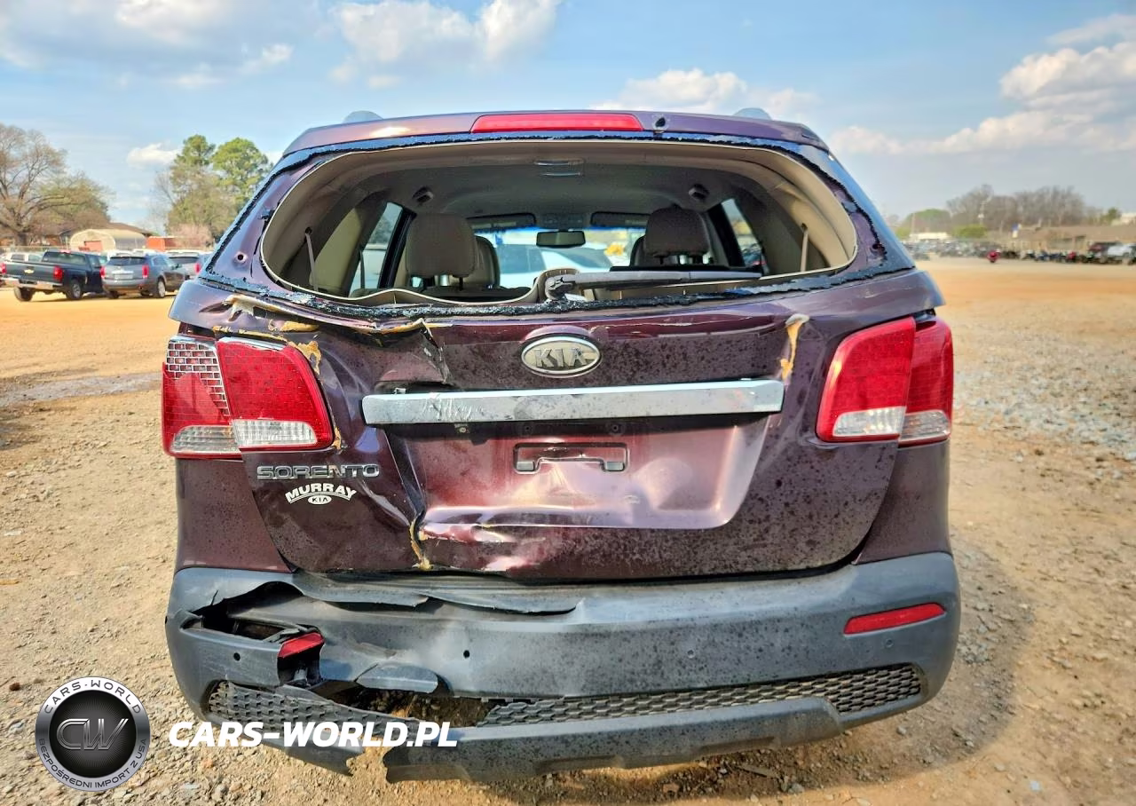 2011 Kia Sorento VIN:5XYKTDA23BG079653 - 6