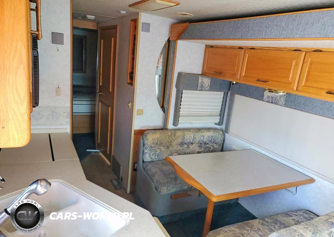2005 Winnebago Adventurer C VIN:5B4MP67G143393603 - 6