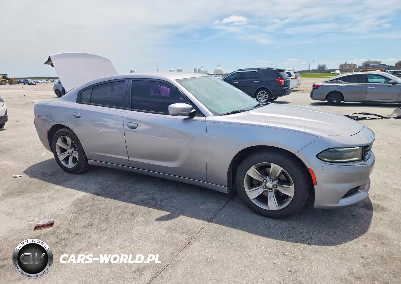 2016 Dodge Charger Sxt VIN:2C3CDXHG7GH286015 - 4