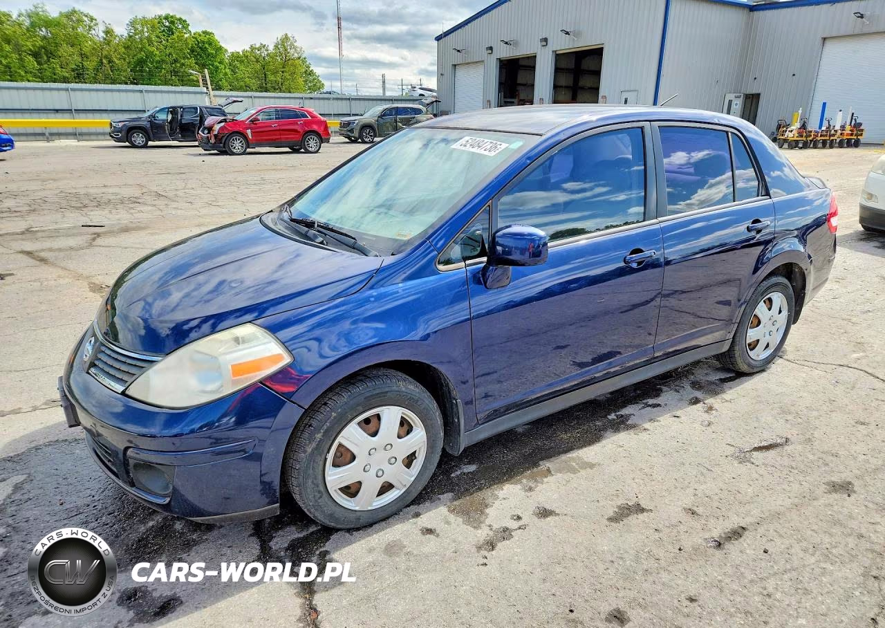 2009 Nissan Versa 1.8 S