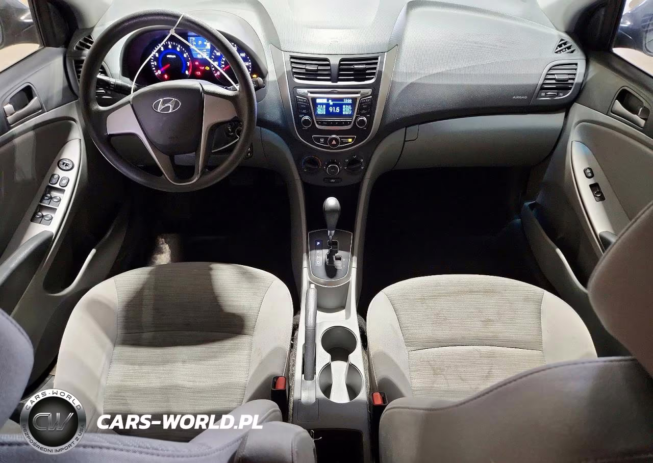 2016 Hyundai Accent Sedan VIN:KMHCT4AE5GU075233 - 8