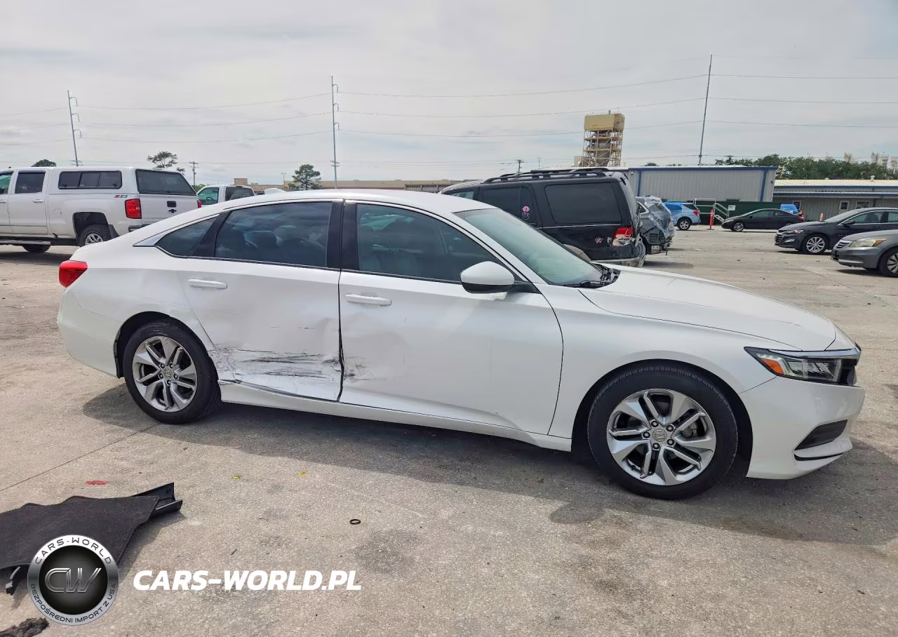 2018 Honda Accord Lx VIN:1HGCV1F14JA174137 - 4