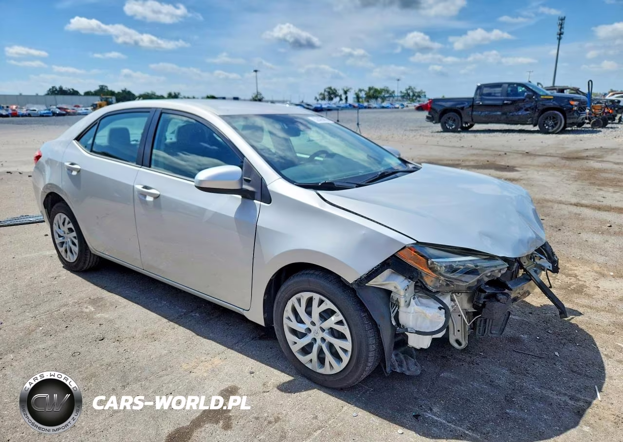 2019 Toyota Corolla Le VIN:5YFBURHE4KP907828 - 4