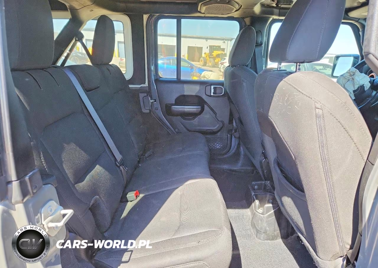 2020 Jeep Wrangler Unlimited Sport VIN:1C4HJXDG9LW216589 - 10