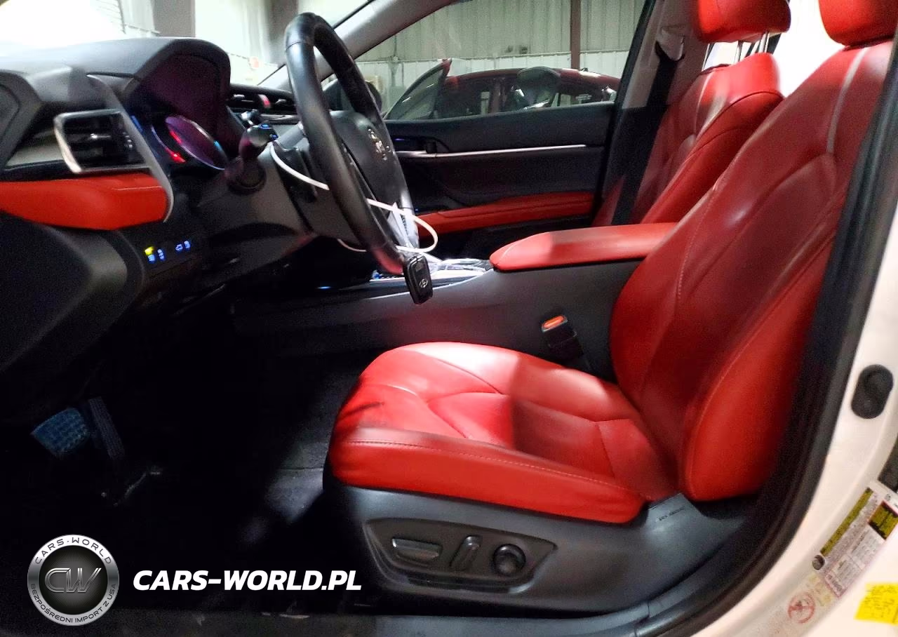 2018 Toyota Camry Xse VIN:4T1B61HK3JU119055 - 7