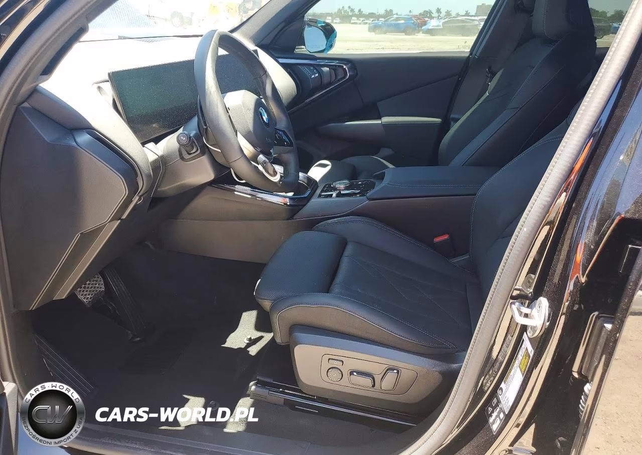 2025 BMW X3 30 xDrive VIN:5UX53GP02S9Y29919 - 7