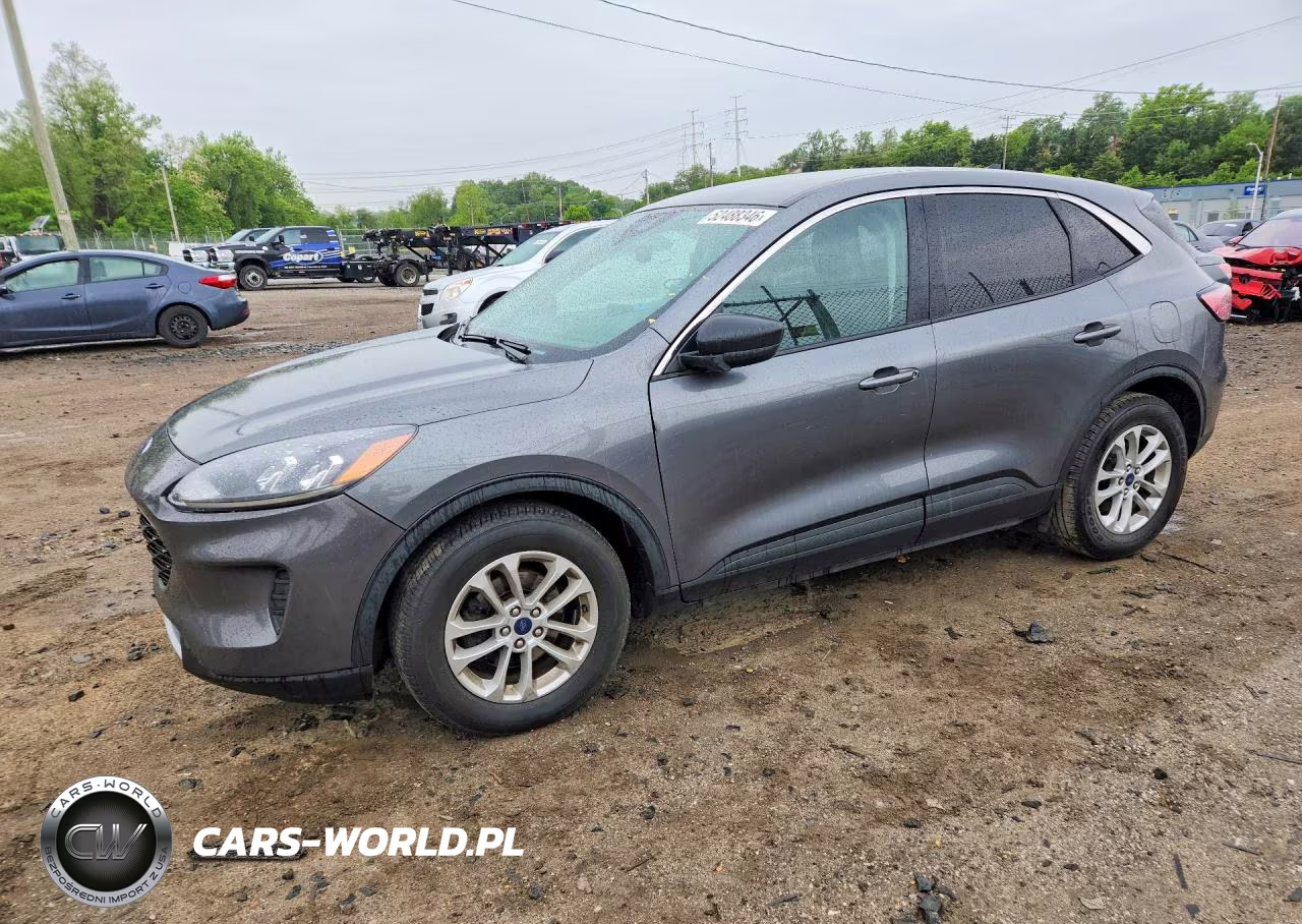 2022 Ford Escape Se