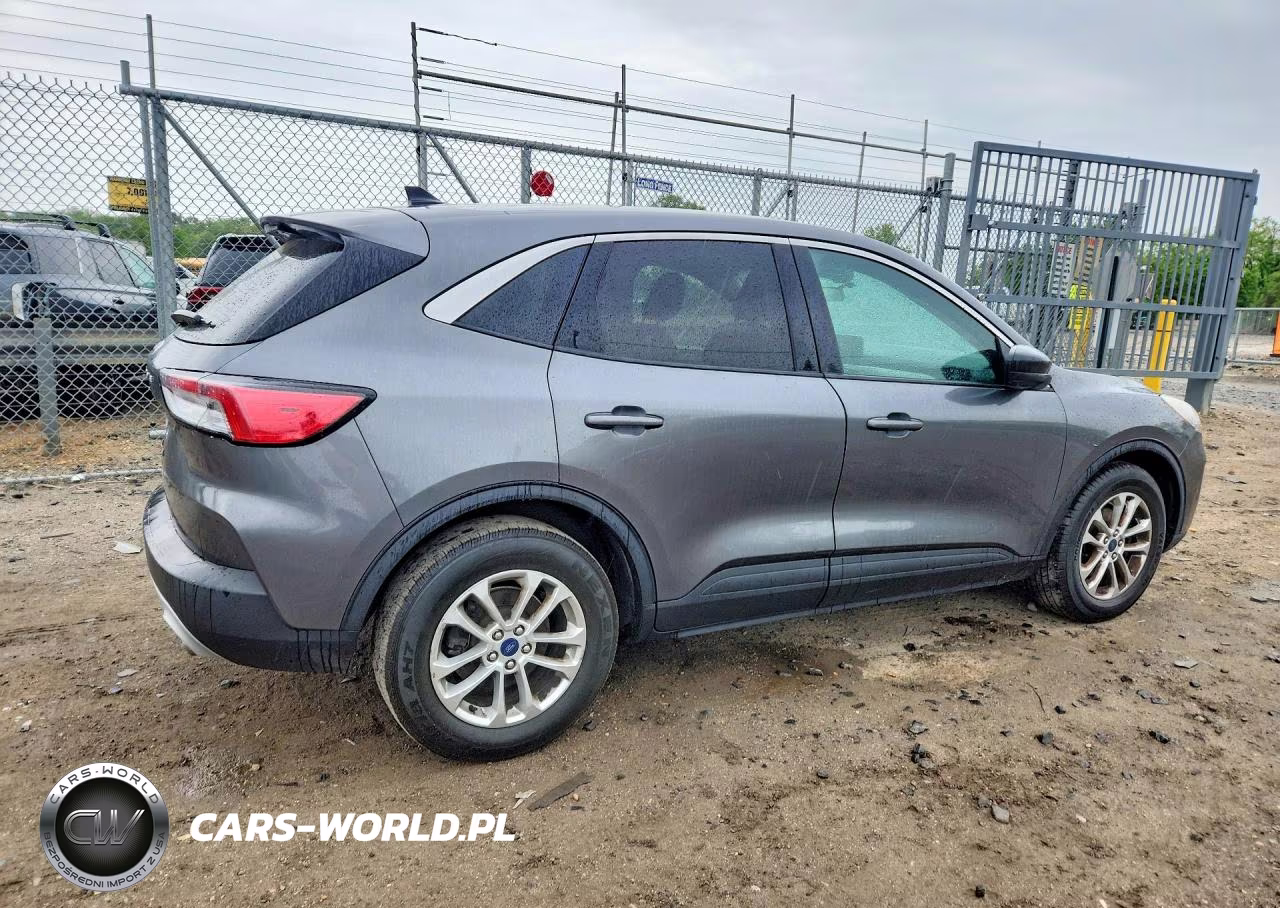 2022 Ford Escape Se VIN:1FMCU0G69NUA24997 - 3
